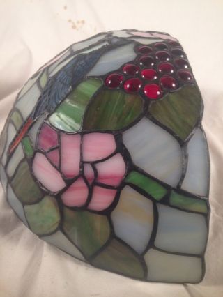 TIFFANY STYLE Stained Glass Wall Sconce Blue Jay Bird Flowers Grapes RARE HTF 3