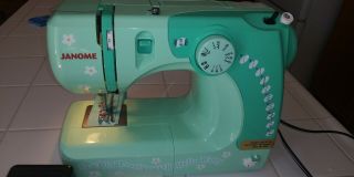 RARE Janome Hello Kitty Sewing Machine Model 11706 Green With Foot Pedal 2