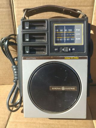 Rare Vintage Ge Portable Radio Am/fm 2 - Way Power Model No 7 - 2890a