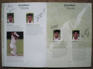 ENGLAND v PAKISTAN 1998 U19 SIGNED CRICKET TOUR GUIDE Rare Signatures Autographs 4