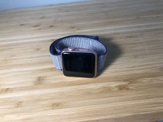Great Condition/rarely Worn Apple Watch Series 1 38mm Aluminum Case - Navy Band