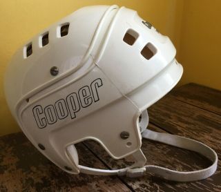 Vtg Cooper Canadian Rare White Helmet (cooper Sk - 600) Fits A Mens Size 7.  5