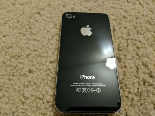 iPhone 4s Jailbroken iOS 6.  1.  3 16GB Very Rare 7