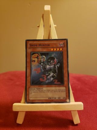 Yugioh Snipe Hunter (cp03 - En004).  Ultra Rare,  M/nm.  Champion Card From 2007