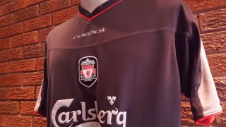 Vintage Rare Liverpool football shirt 2002.  Size Large (42/44) 2
