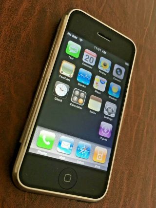 RARE FIND iPhone A1203 2G 1st Gen 8GB 13 icon IOS 1.  1.  2 2