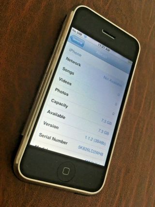 RARE FIND iPhone A1203 2G 1st Gen 8GB 13 icon IOS 1.  1.  2 3