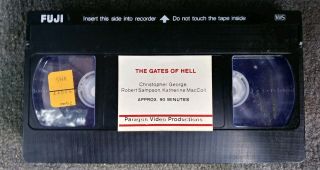 The Gates Of Hell VHS Rare 1985 Paragon Horror Gore Lucio Fulci Zombies 4