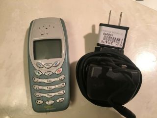 Nokia 3410 - Green Cellular Phone Gsm 900/1800 - Rare