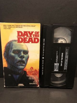 Day Of The Dead Rare Oop Horror Media Home Video Release Vhs Ntsc Htf 3