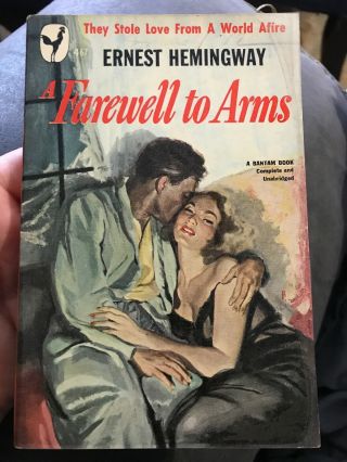 A Farewell To Arms Ernest Hemingway Bantam 467 1st.  Edition Paperback Rare