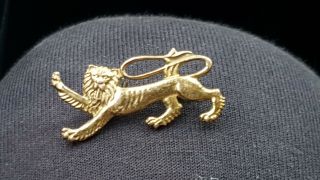 1971 Rare British Rugby Union Lion Pin Badge