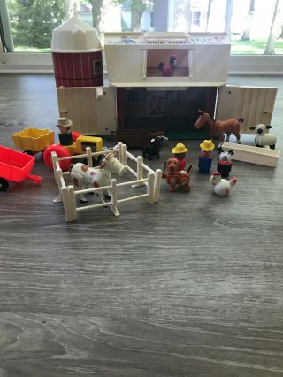Vintage 1967 Fisher Price Play Family Farm Barn Silo Animals Fence Tractor Rare