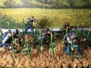 Rare Corn Field Civil War Diorama 9x7ish Inches Forces Of Valor Figure 1/32 - 54mm