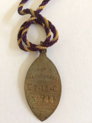 Rare Newmarket Private Stand 1928 With Cord And Numbered 2