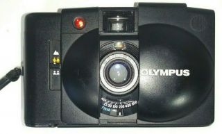 Rare Olympus Xa2 35mm Rangefinder Film Camera No Flash Batteries Zuiko Lens