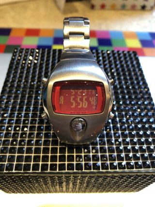 Pulsar Spoon W620 4490 Digital Watch In stainless Steel And Red - Rare 2