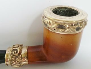 RARE ANTIQUE MEERSCHAUM PIPE WITH GOLD MOUNTS - DETAIL 2