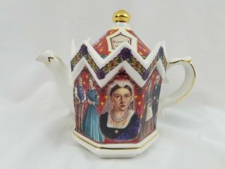 James Sadler Kings & Queens Queen Victoria I Teapot Artwork Matt Edwards Rare.