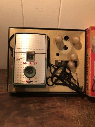 VINTAGE Blue Retro RARE IMPERIAL MARK 27 CAMERA WITH BULBS AND BOX WITH 3