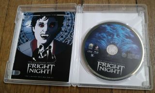 FRIGHT NIGHT BLU RAY - TWILIGHT TIME (RARE OOP LIMITED) 30TH ANNIVERSARY EDITION 2