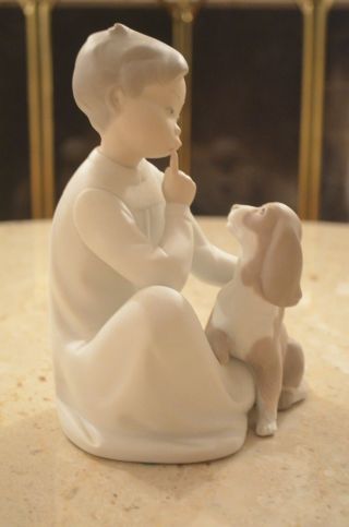 Rare Porcelain Lladro " Boy With Dog " 4522 Figurine.  White Decorative Sculpture
