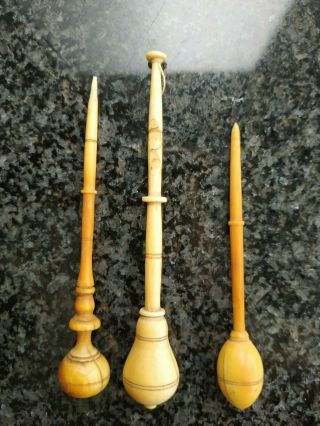 Antique Rare 3 Bobbins Lace Bone 19th Lacemaking Sewing Tools