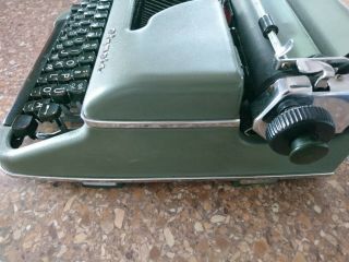 Rare Olympia SM2 Typewriter Green QWERTZ - Optometry Keys - 3