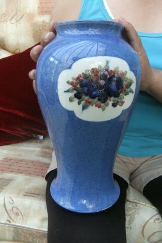 A VERY RARE,  EARLY and LARGE Moorcroft vase,  C.  1900/10.  BURSLEM,  ENGLAND 2