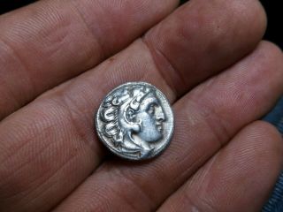 Macedonian Kingdom Alexander III 336 - 323 BC.  AR Drachm Colophon Rare. 3
