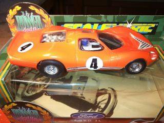 1/32 Rare Eye Popping Scalextric Ford 3L Slot Car 2