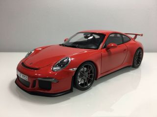 1:18 Minichamps Porsche 911 Gt3 (991.  1) ; Red (dealer Edition) - Rare