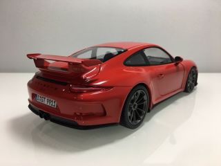 1:18 Minichamps Porsche 911 GT3 (991.  1) ; Red (Dealer Edition) - Rare 5