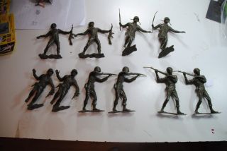 Marx 6 Inch Tall Toy Soldiers Loose 10 X Rare Unpainted Ww2 Soldiers