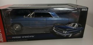 1/18 Auto World Rare Timeless Exclusive 1962 Pontiac Grand Prix blue 1 of 1002 7