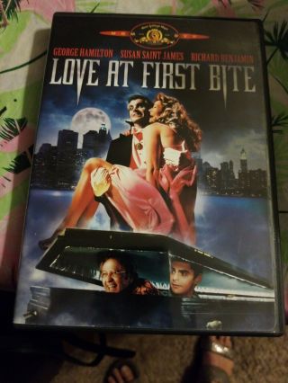 Love At First Bite (dvd,  2005) George Hamilton Rare (out Of Print) Bin - Vguc