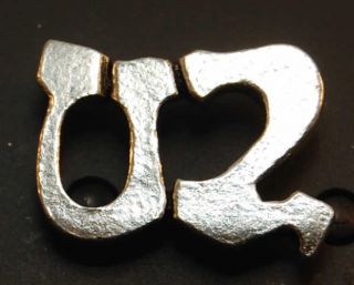Pin - Vintage U2 Logo Bono Zooropa Badge Never Worn Rare Tour Merch