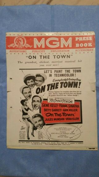 Very Rare - " On The Town " - Gene Kelly &frank Sinatra - Uk Pressbook