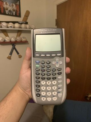 Ti - 84 Plus Silver Edition Graphing Calculator Texas Instruments (rare Case)