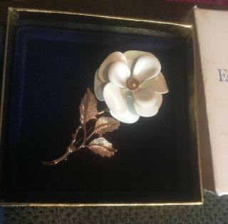 Vintage Avon Rare Snow Flower Pin Brooch Gold - Tone Nos