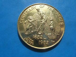 (j) Rare Centenary Of The Ashes Cricket 1882 - 1982 Gold Coloured Medal Coin Token