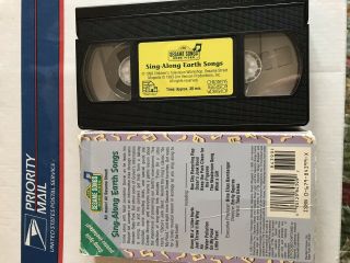 Sesame Street - Sing Along Earth Songs VHS 1993 RARE VINTAGE Video With Cover. 3