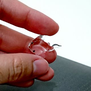 Rare Manta Ray Tiny Micro Crystal Figure Hand Blown Clear Glass Sea Animal Gift