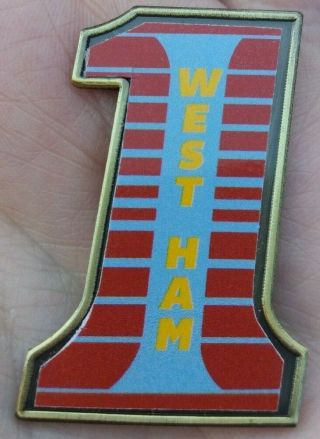 West Ham Number 1 Metal Pin Badge Rare Vgc