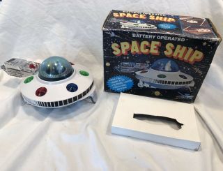Vintage,  Battery Operated Space Ship Ufo/flying Saucer.  W/box Rare