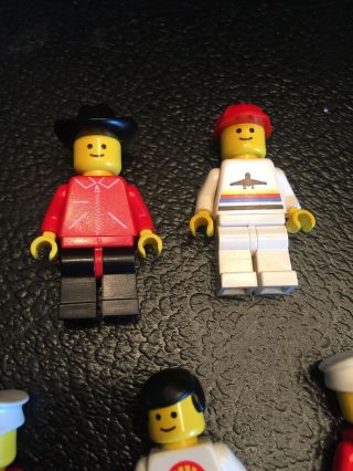 B4) Exxon Mobil Shell Gas Station Workers 1970 ' s RARE Lego Minifigure,  Others 2