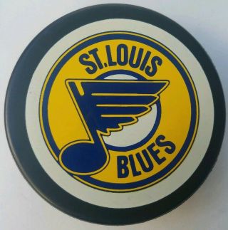 Rare St.  Louis Blues Nhl General Tire Slug Hockey Puck Made In Canada Nhl Gem