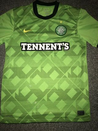 Celtic Away Shirt 2010/11 Medium Rare