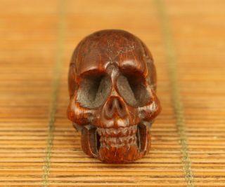 Rare Chinese Old Yak Horn Hand Carved Skull Head Statue Netsuke Pendant Gift