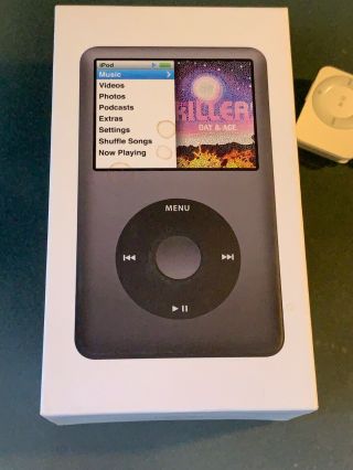 Apple iPod classic 7th Generation Black (160 GB) bundle RARE FM Cable 2